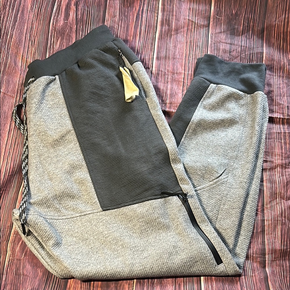 Free Planet 3X Men's Gray Jogger Pants